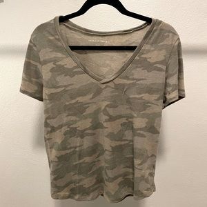 American Eagle T-shirt